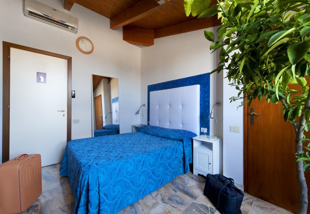 סן לזרו די סבנה Hotel Caselle מראה חיצוני תמונה